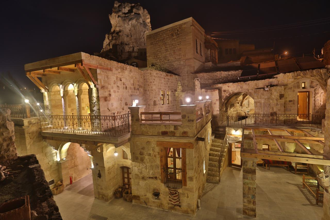 Abu Hayat Cave Suites Ortahisar Ngoại thất bức ảnh