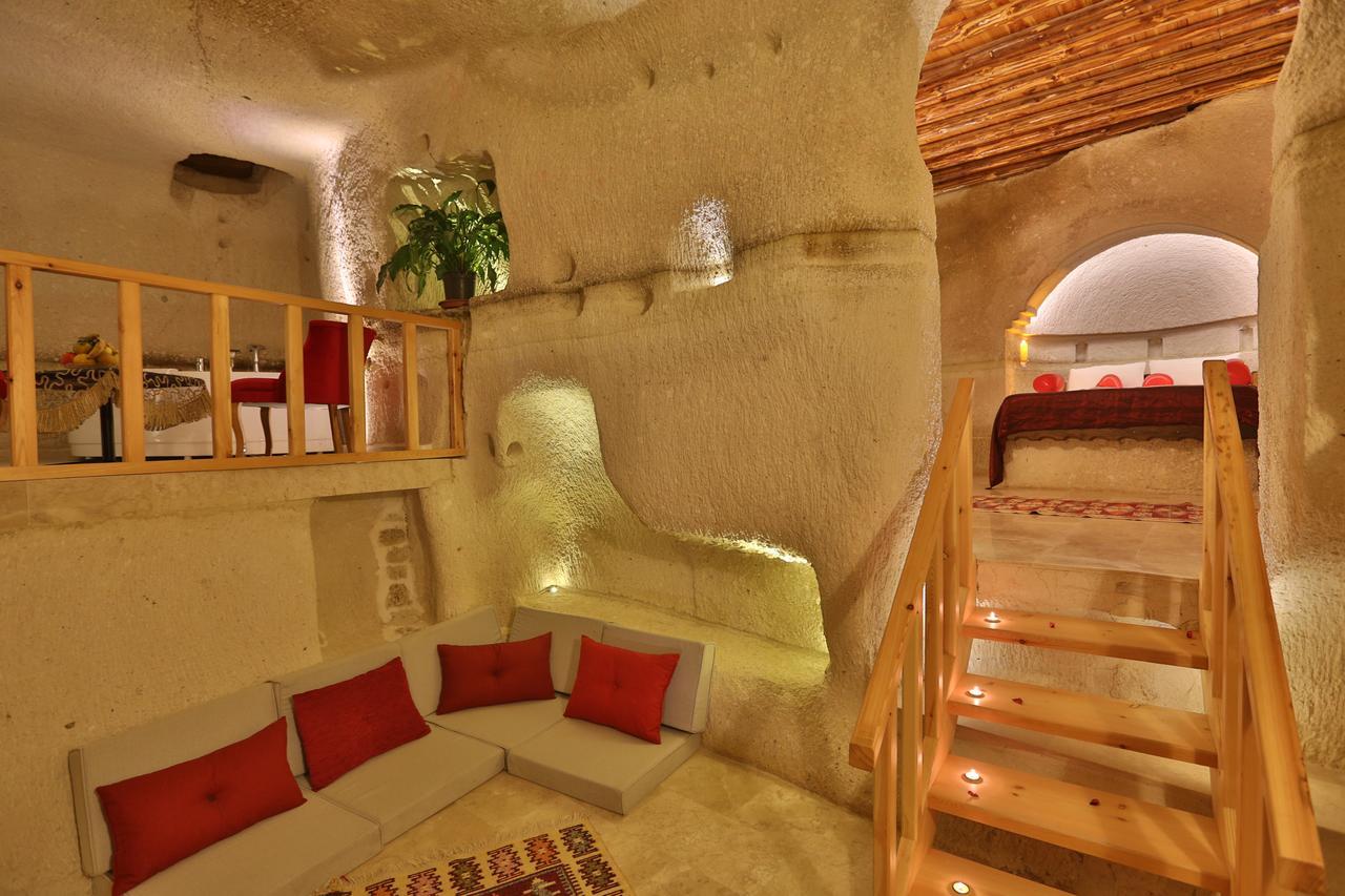 Abu Hayat Cave Suites Ortahisar Ngoại thất bức ảnh